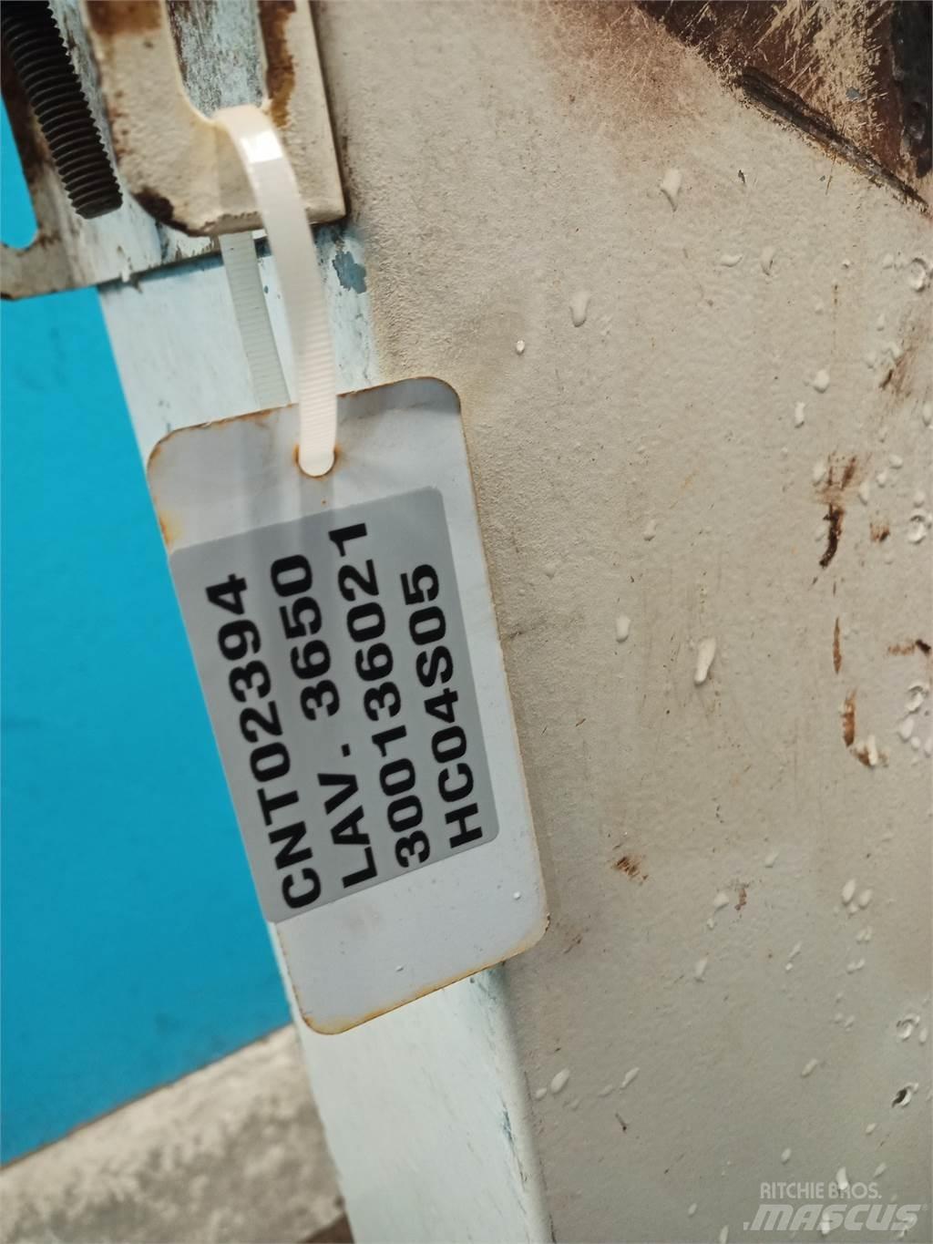 Laverda 3650 Príslušenstvo a náhradné diely ku kombajnom