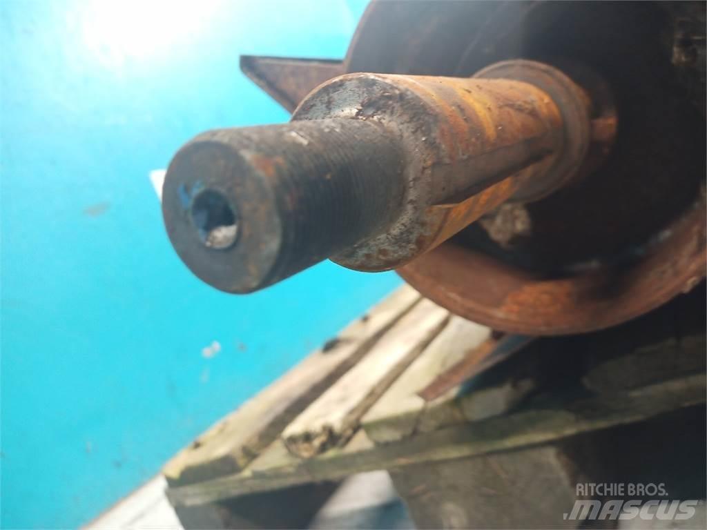 Laverda 3650 Príslušenstvo a náhradné diely ku kombajnom