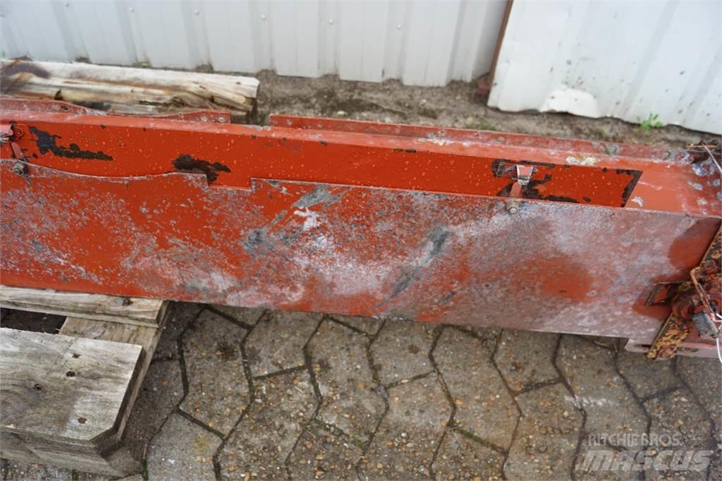 Laverda 3790 Príslušenstvo a náhradné diely ku kombajnom