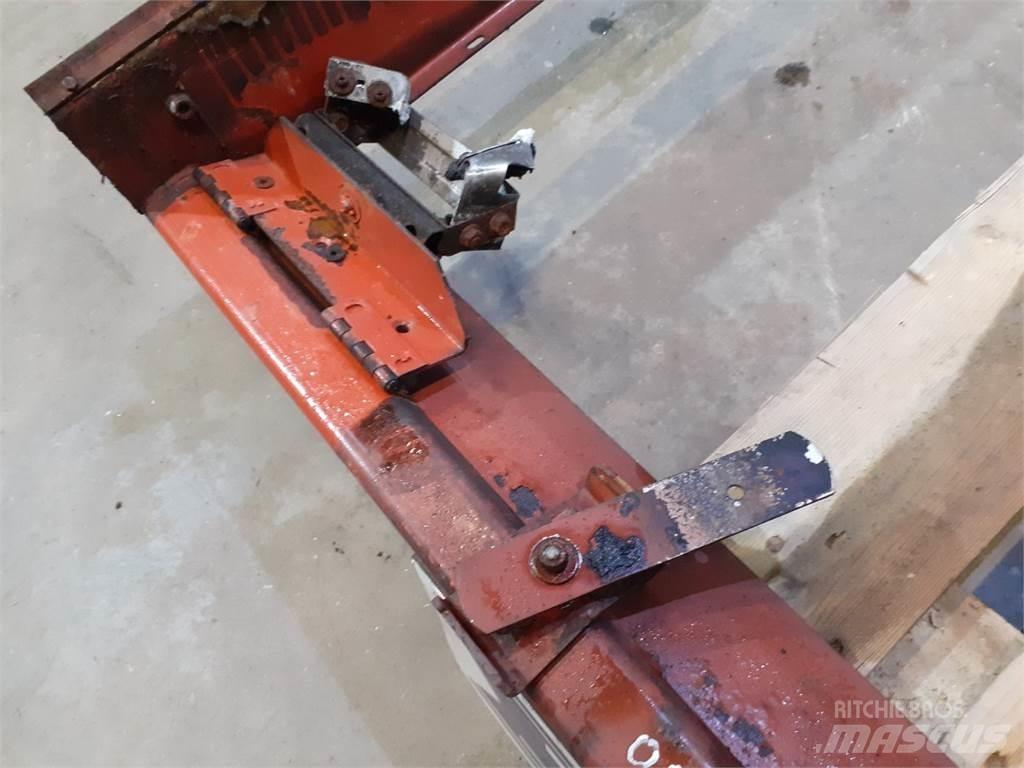 Laverda 626 Posýpače soli a piesku