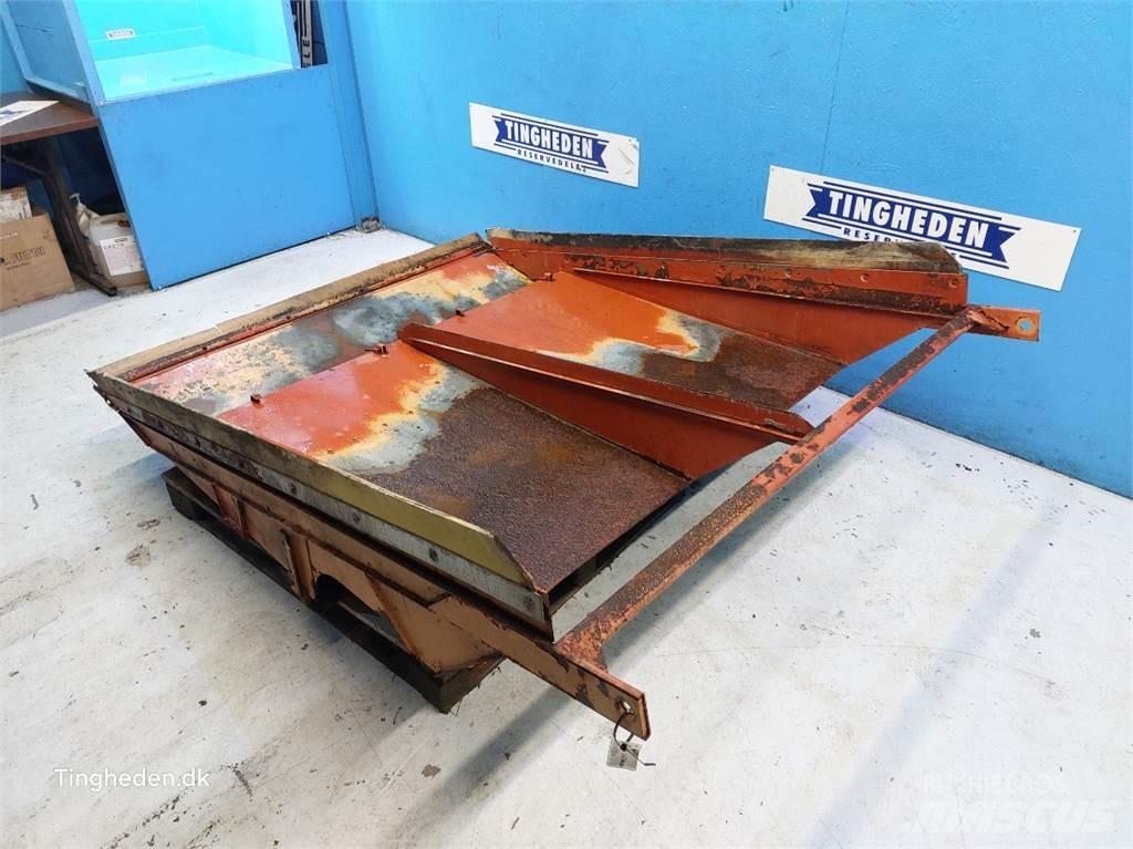 Laverda 627 Posýpače soli a piesku