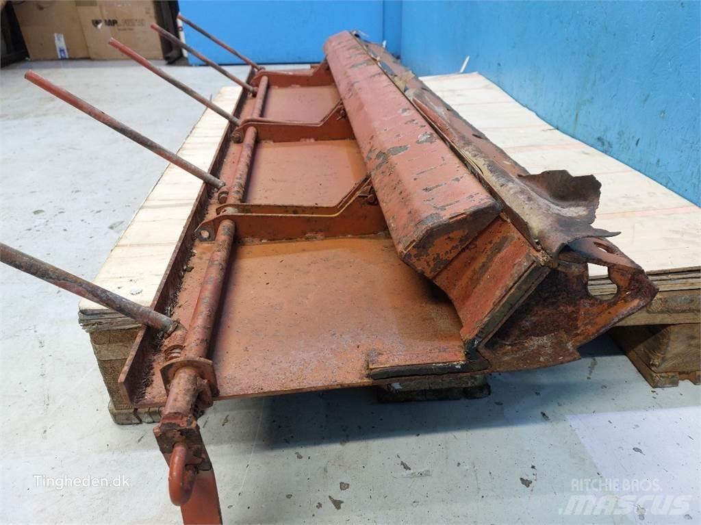 Laverda 627 Príslušenstvo a náhradné diely ku kombajnom
