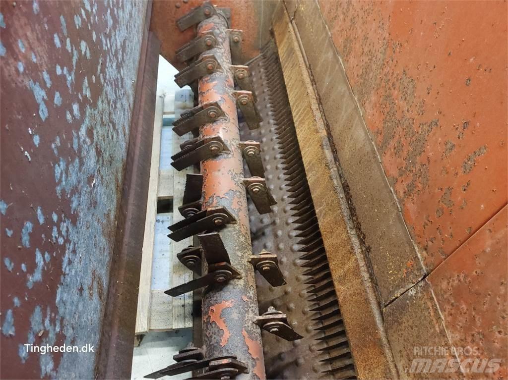 Laverda 627 Príslušenstvo a náhradné diely ku kombajnom