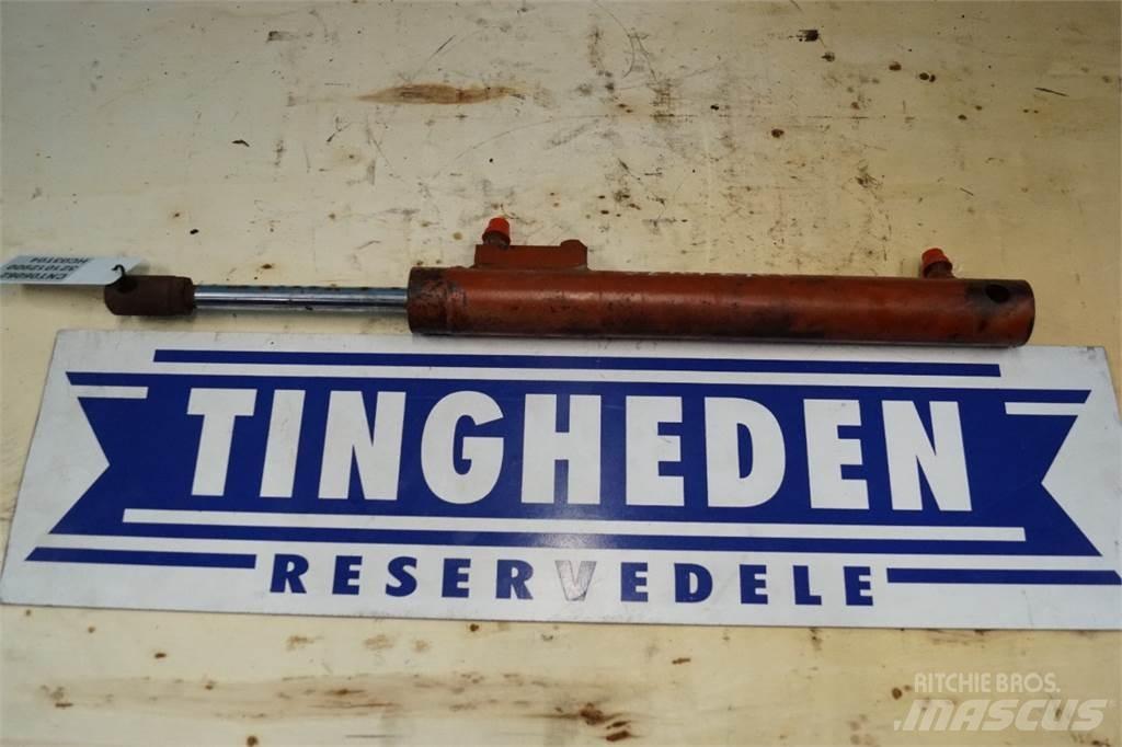 Laverda E540 Príslušenstvo a náhradné diely ku kombajnom
