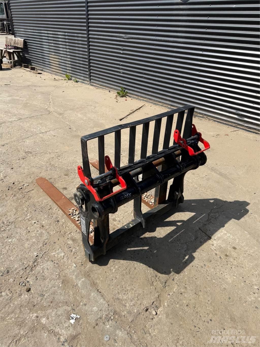 Manitou 625 Vidlica