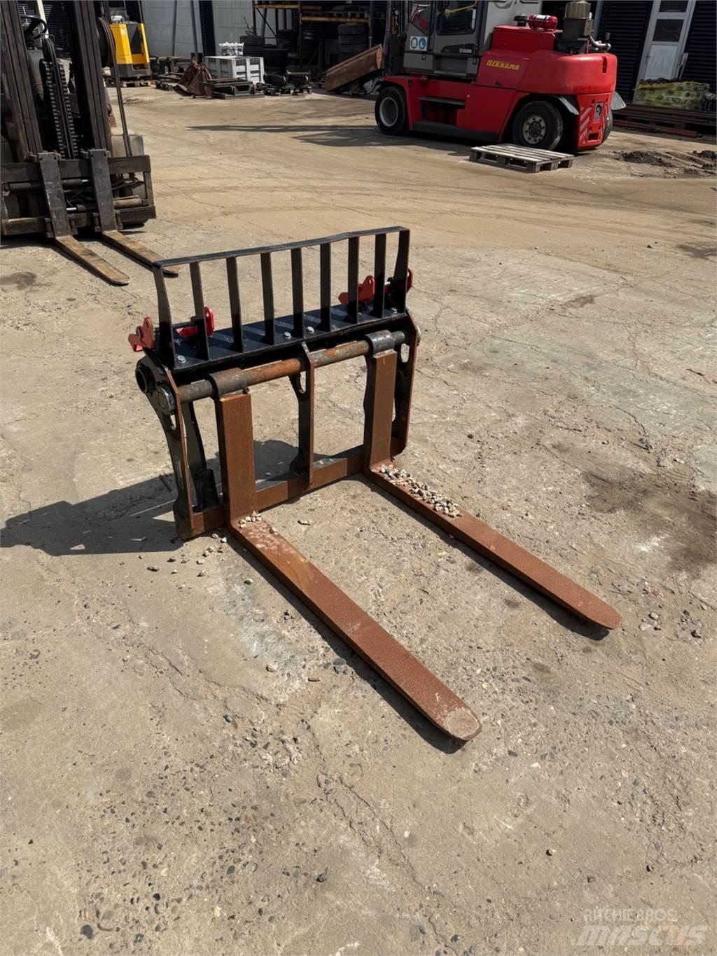 Manitou 625 Vidlica