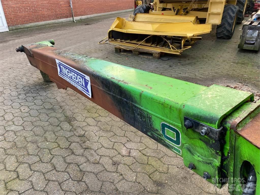 Merlo 40.7 Výložníky a lyžice