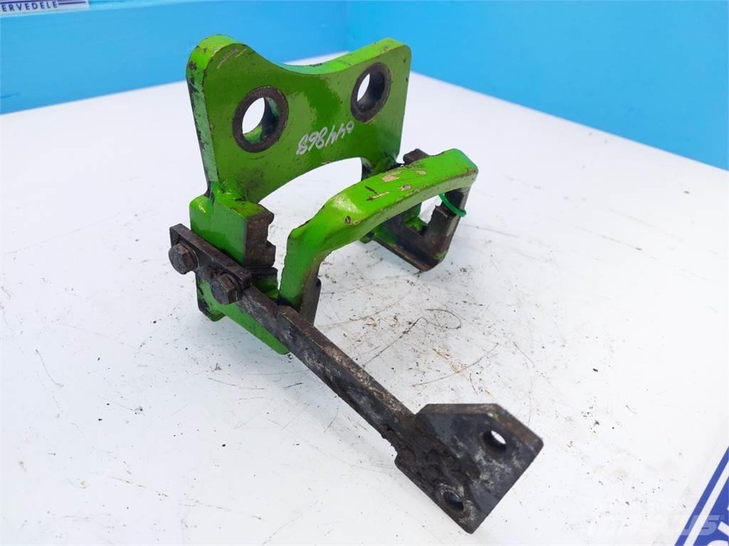 Merlo P41.7 Nápravy