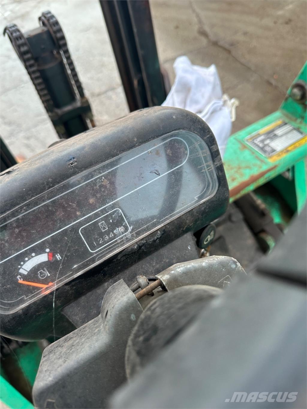 Mitsubishi FG15 LPG vozíky