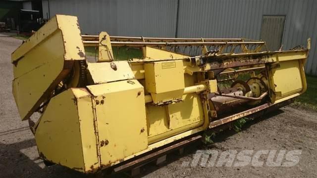 New Holland 15 Príslušenstvo a náhradné diely ku kombajnom