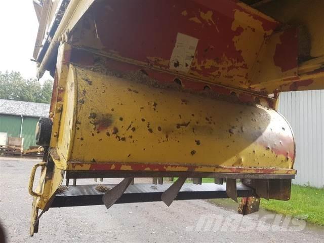 New Holland 1550 Príslušenstvo a náhradné diely ku kombajnom