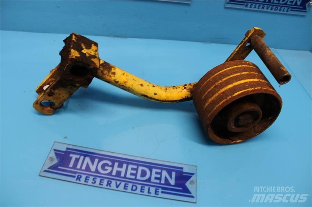 New Holland 1550 Ďalšie poľnohospodárske stroje