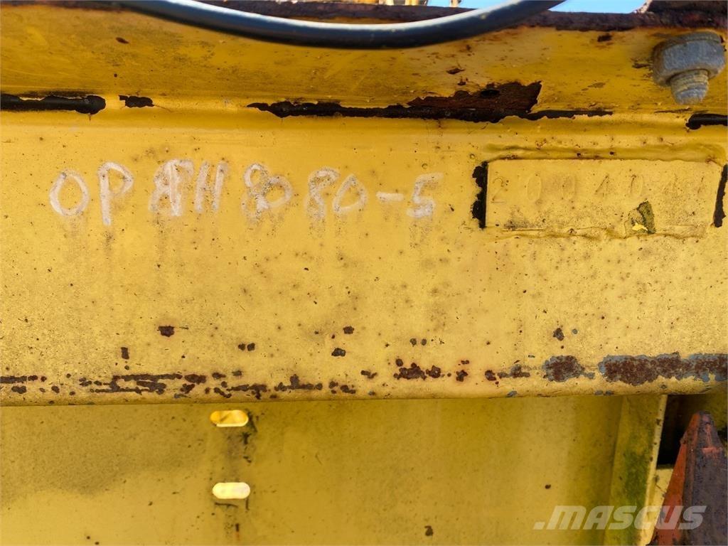 New Holland 20 Príslušenstvo a náhradné diely ku kombajnom