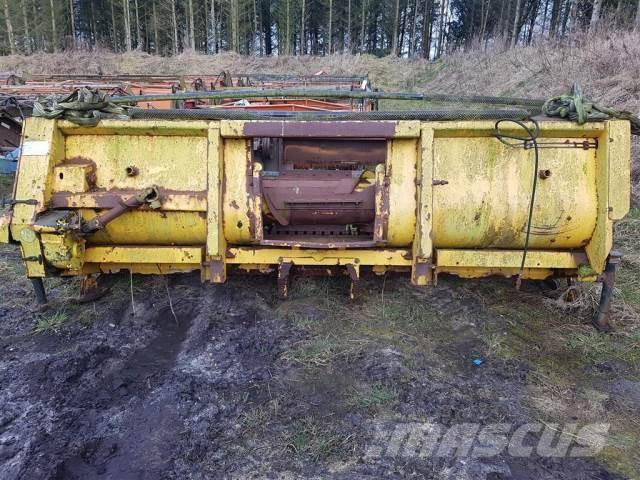 New Holland 356W Žacie stroje