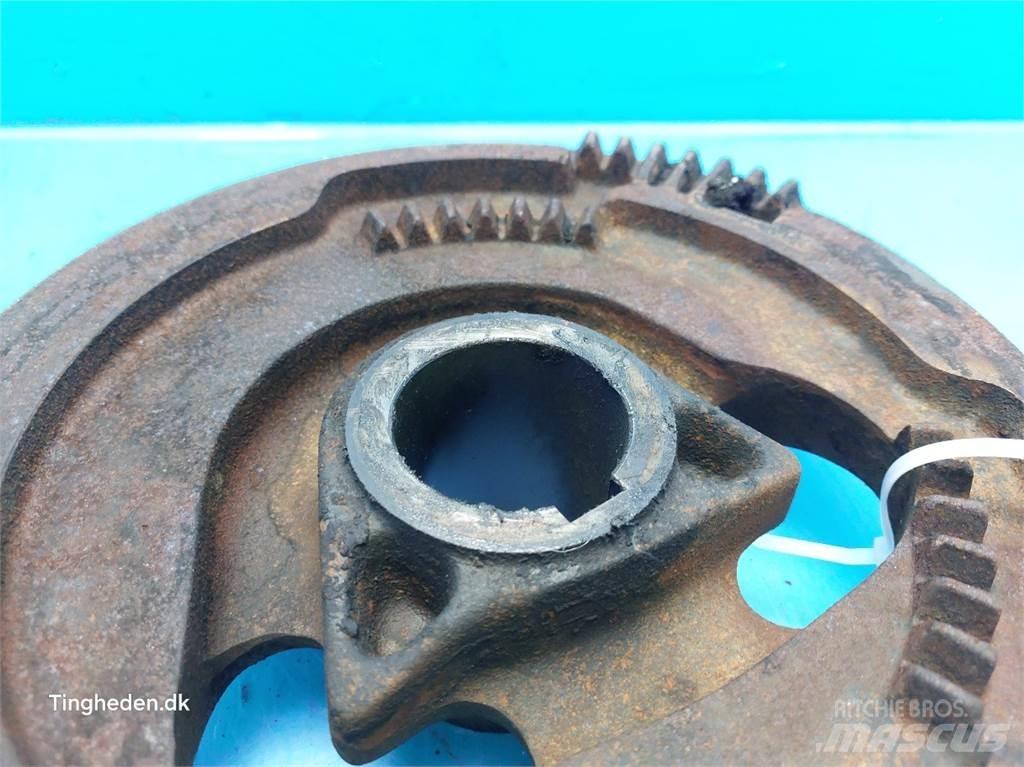 New Holland 4860 Stroje na zber krmovín-príslušenstvo