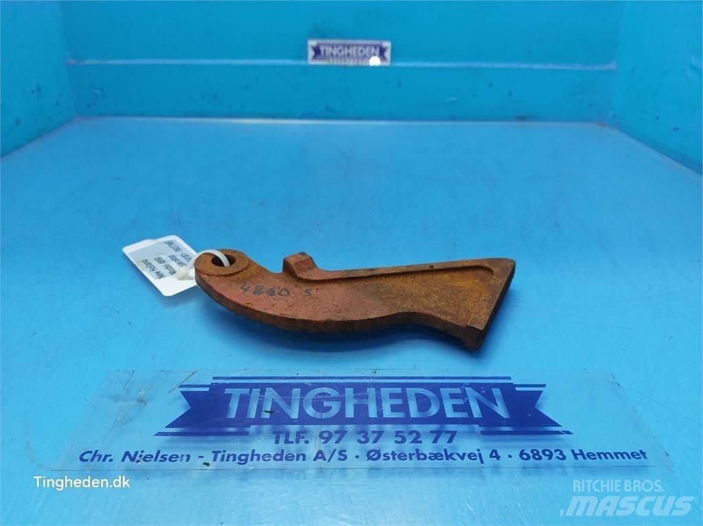 New Holland 4860 Ďalšie poľnohospodárske stroje