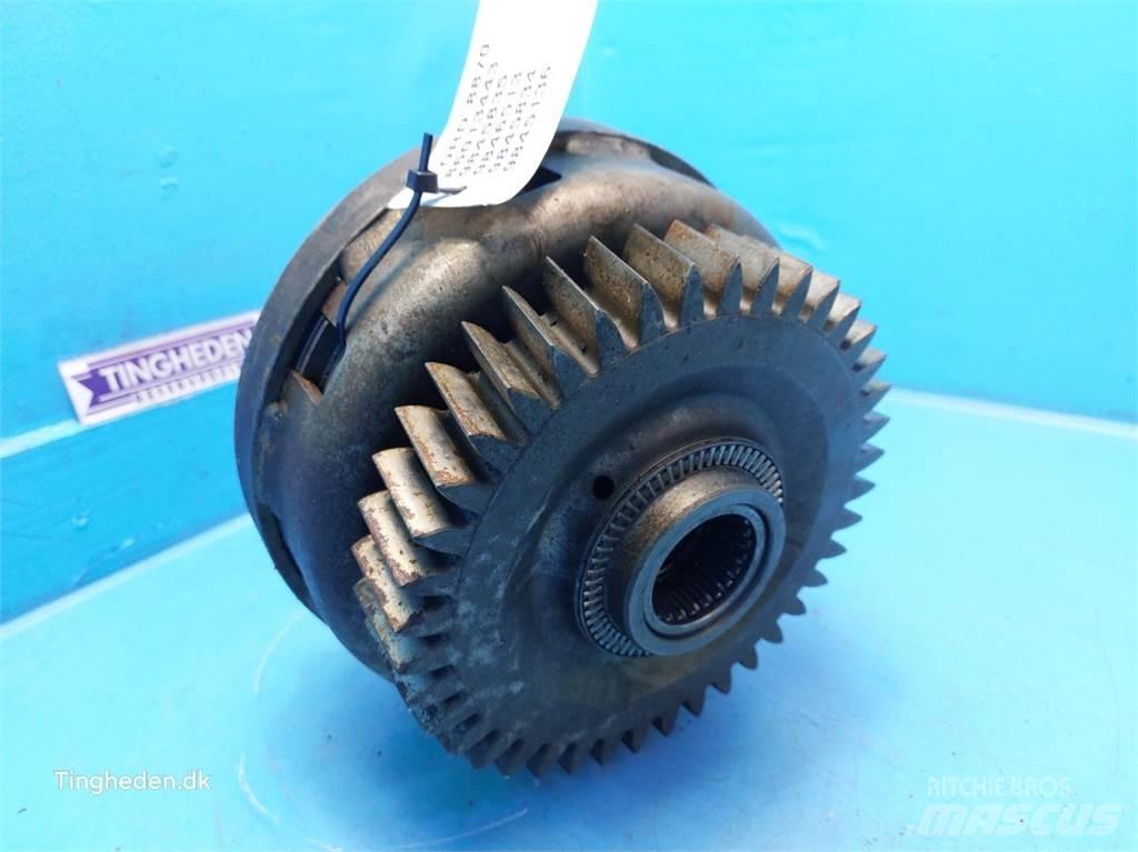 New Holland 8970 Prevodovka