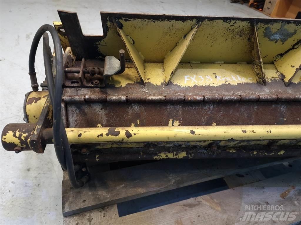 New Holland FX38 Príslušenstvo strojov na seno a krmivo