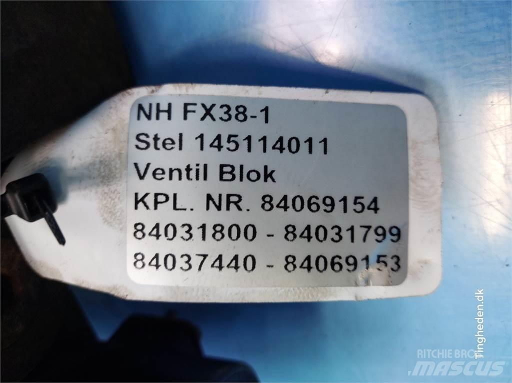 New Holland FX38 Príslušenstvo strojov na seno a krmivo