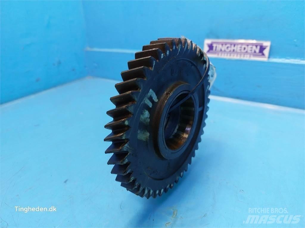 New Holland T6 Prevodovka