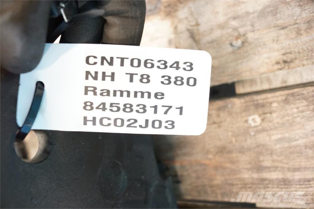 New Holland T8 Ďalšie príslušenstvo traktorov