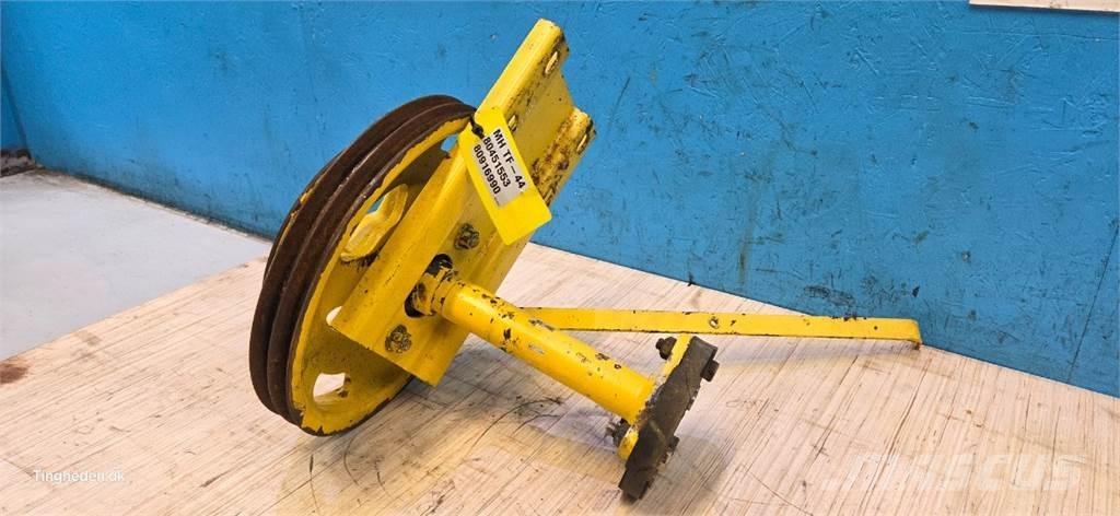 New Holland TF44 Ďalšie poľnohospodárske stroje