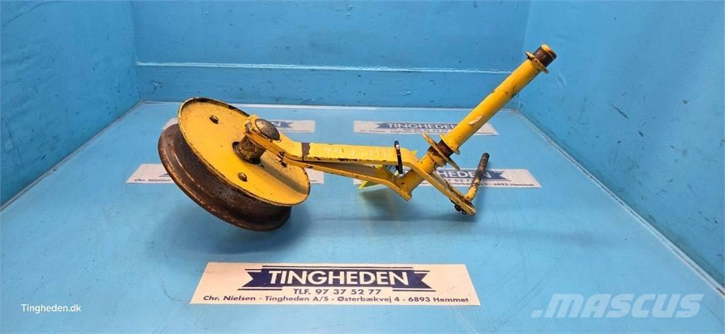 New Holland TF44 Ďalšie poľnohospodárske stroje