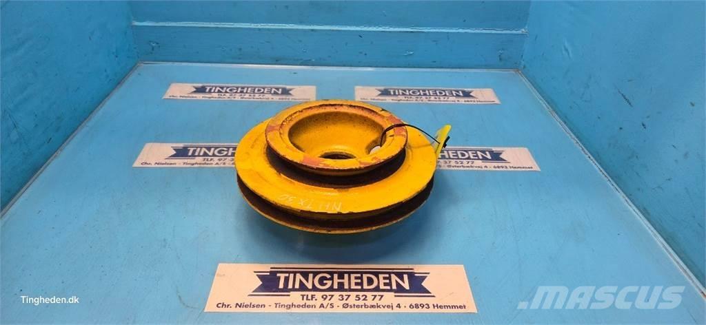 New Holland TX30 Ďalšie poľnohospodárske stroje