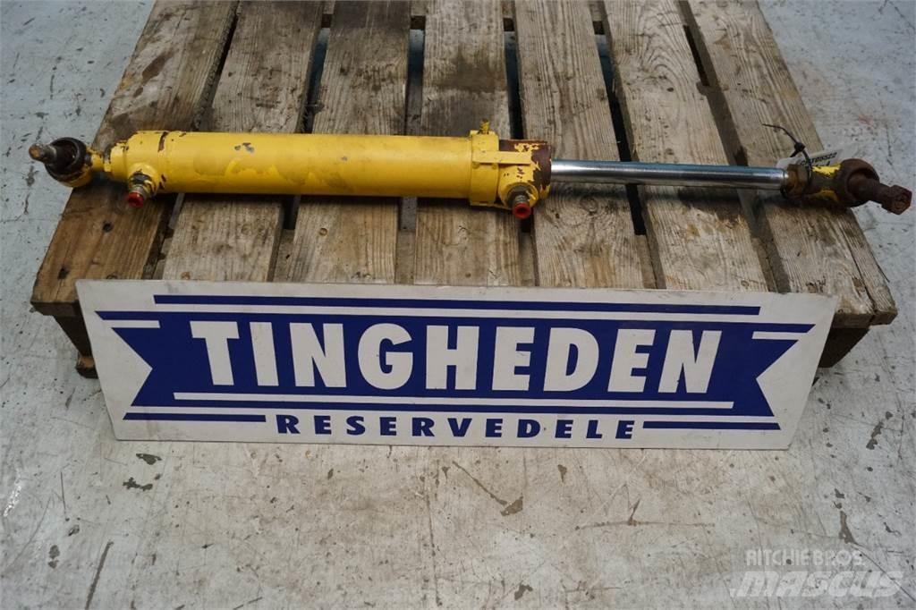 New Holland TX34 Príslušenstvo a náhradné diely ku kombajnom