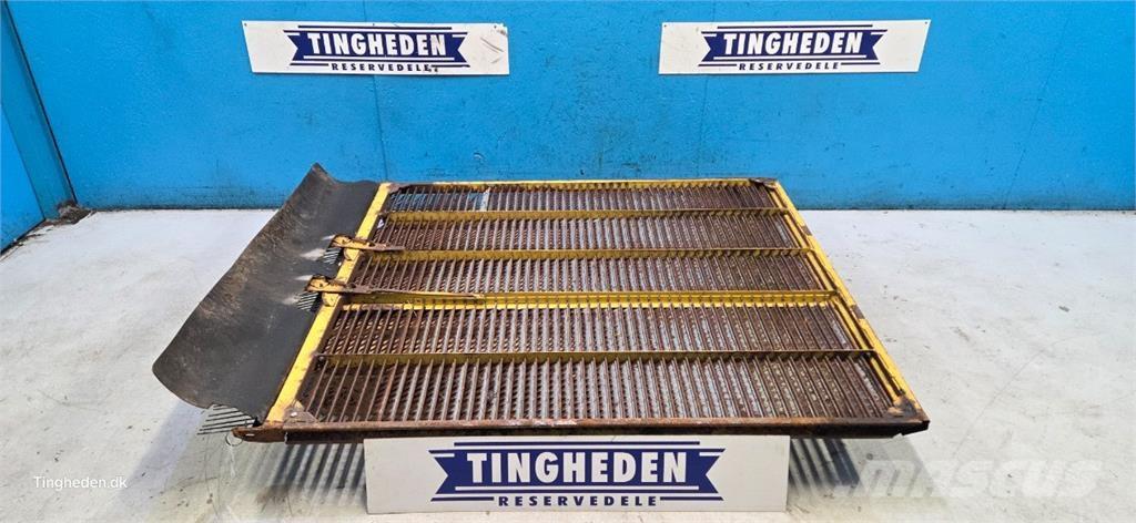 New Holland TX34 Posýpače soli a piesku