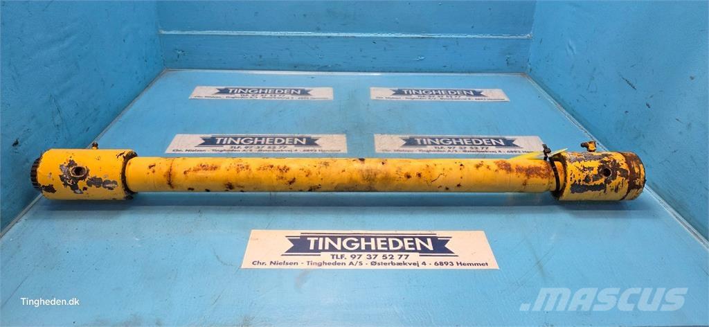 New Holland TX36 Príslušenstvo a náhradné diely ku kombajnom