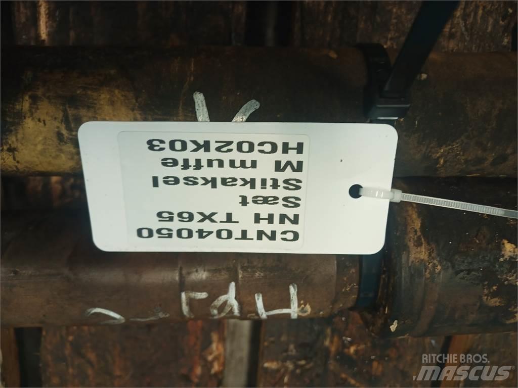 New Holland TX65 Príslušenstvo a náhradné diely ku kombajnom