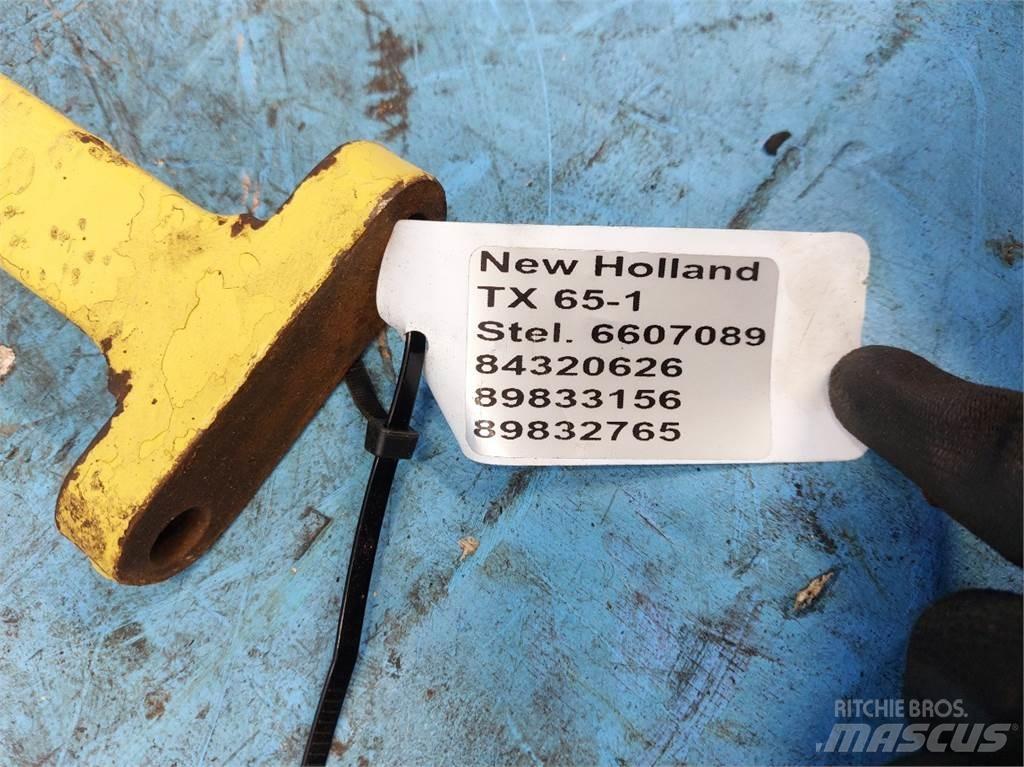 New Holland TX65 Posýpače soli a piesku