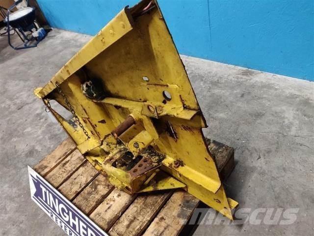 New Holland TX68 Príslušenstvo a náhradné diely ku kombajnom