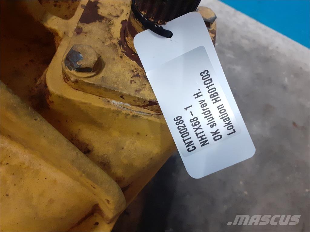 New Holland TX68 Príslušenstvo a náhradné diely ku kombajnom