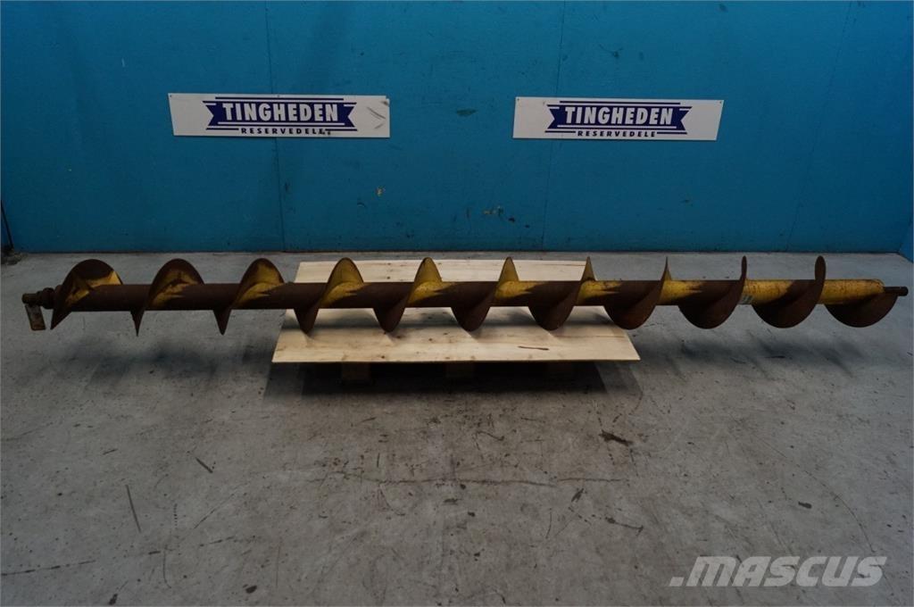 New Holland TX68 Príslušenstvo a náhradné diely ku kombajnom