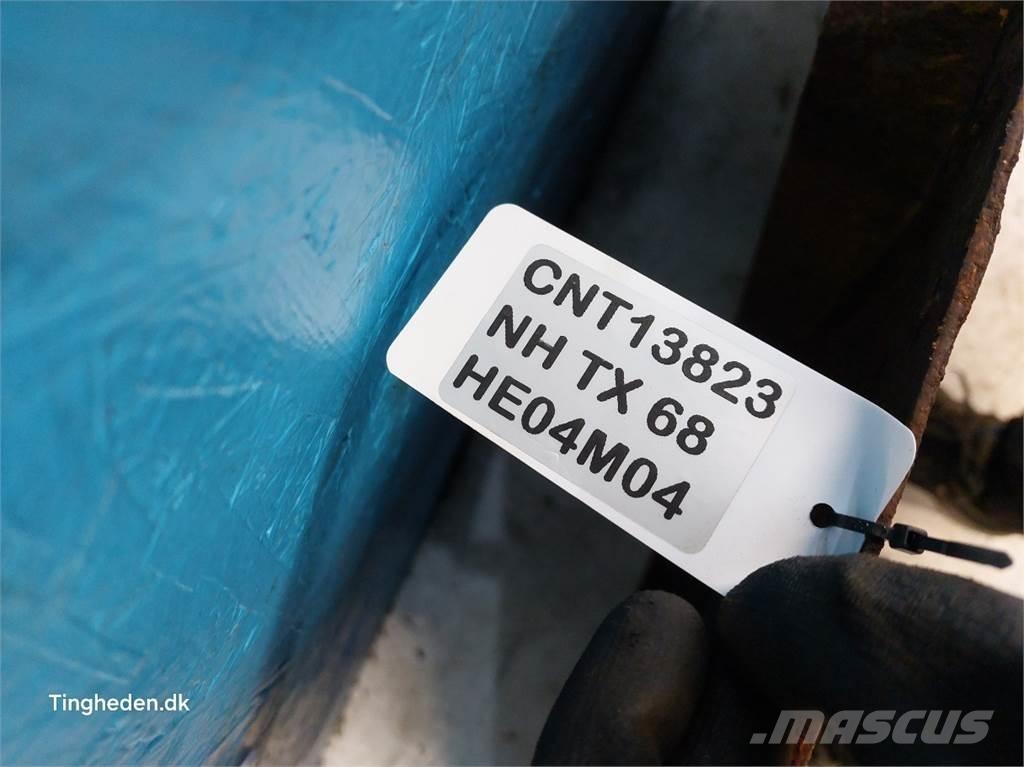 New Holland TX68 Príslušenstvo a náhradné diely ku kombajnom