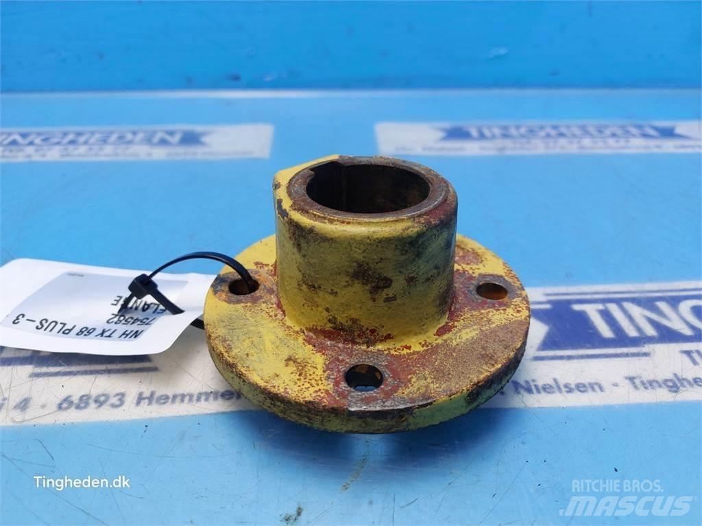 New Holland TX68 Príslušenstvo a náhradné diely ku kombajnom