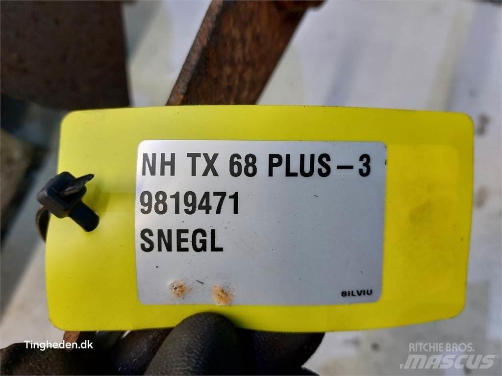 New Holland TX68 Príslušenstvo a náhradné diely ku kombajnom