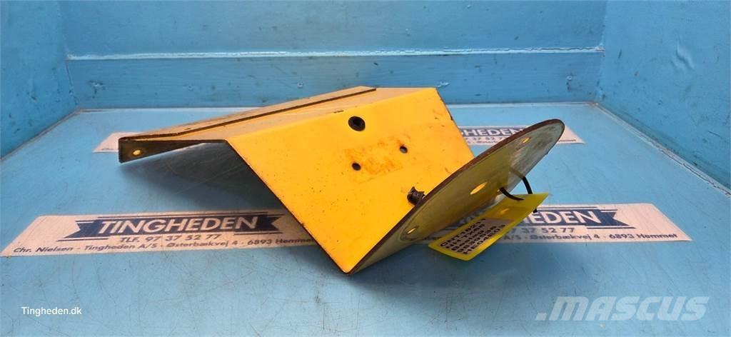 New Holland TX68 Ďalšie poľnohospodárske stroje