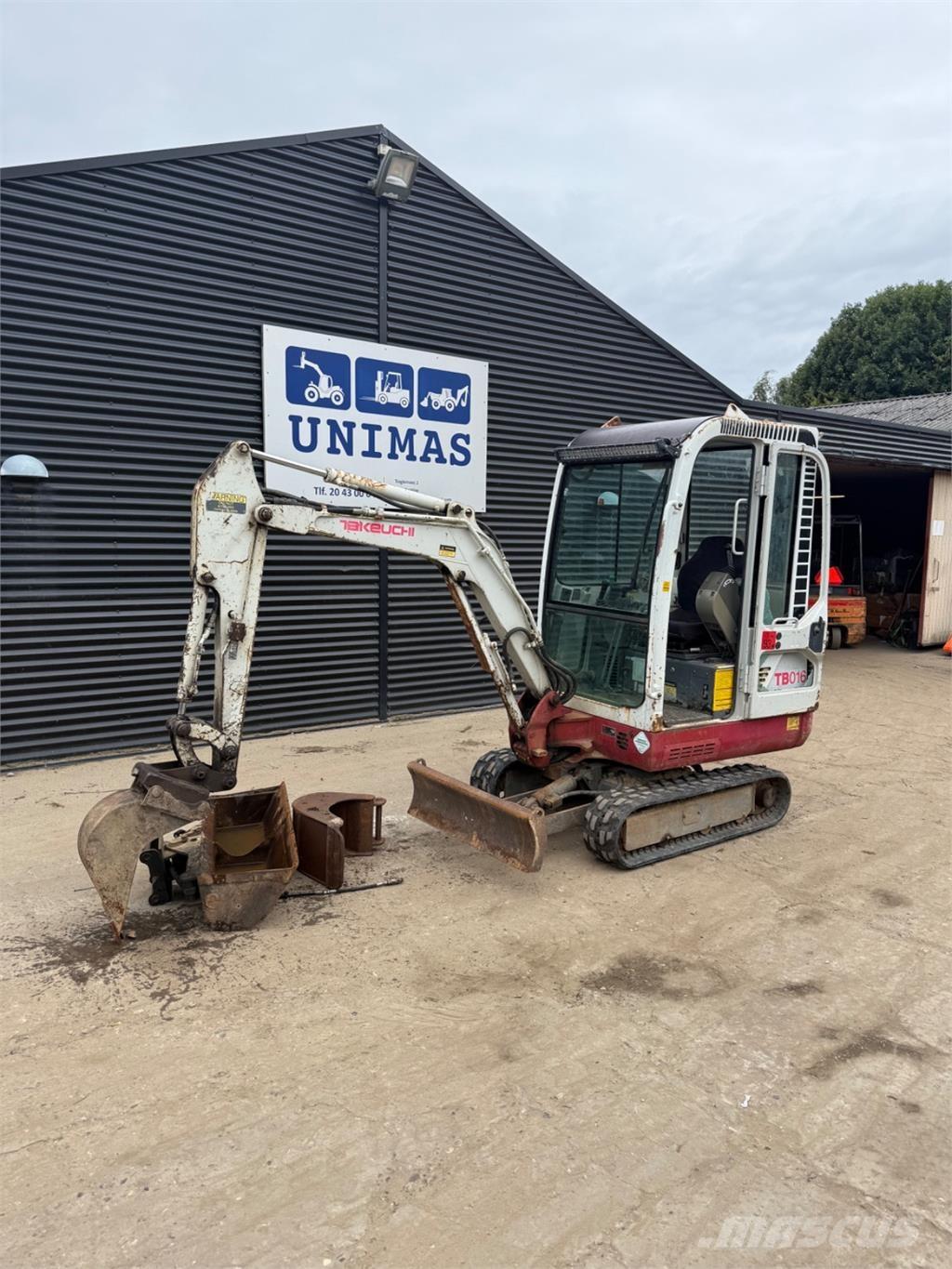 Takeuchi TB016 Mini rýpadlá < 7t