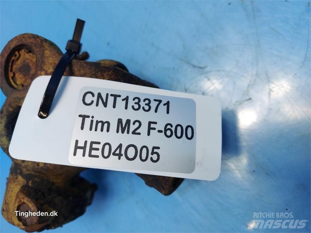 Tim M2 F-600 Repné kombajny