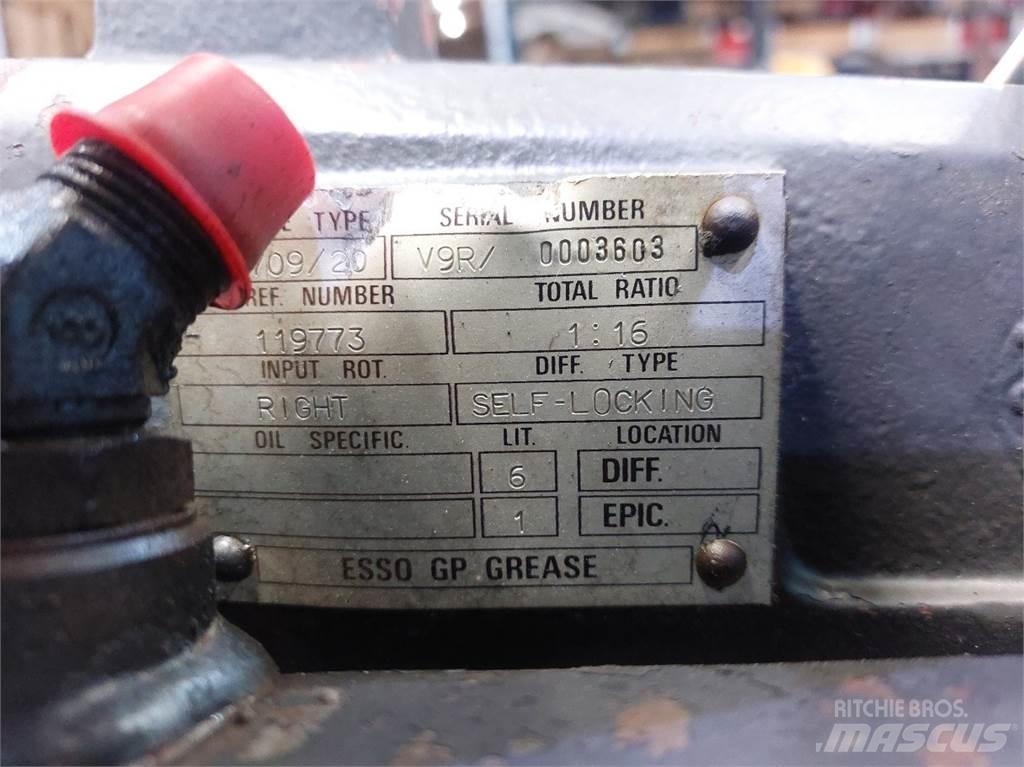 Valmet 705 Ďalšie príslušenstvo traktorov