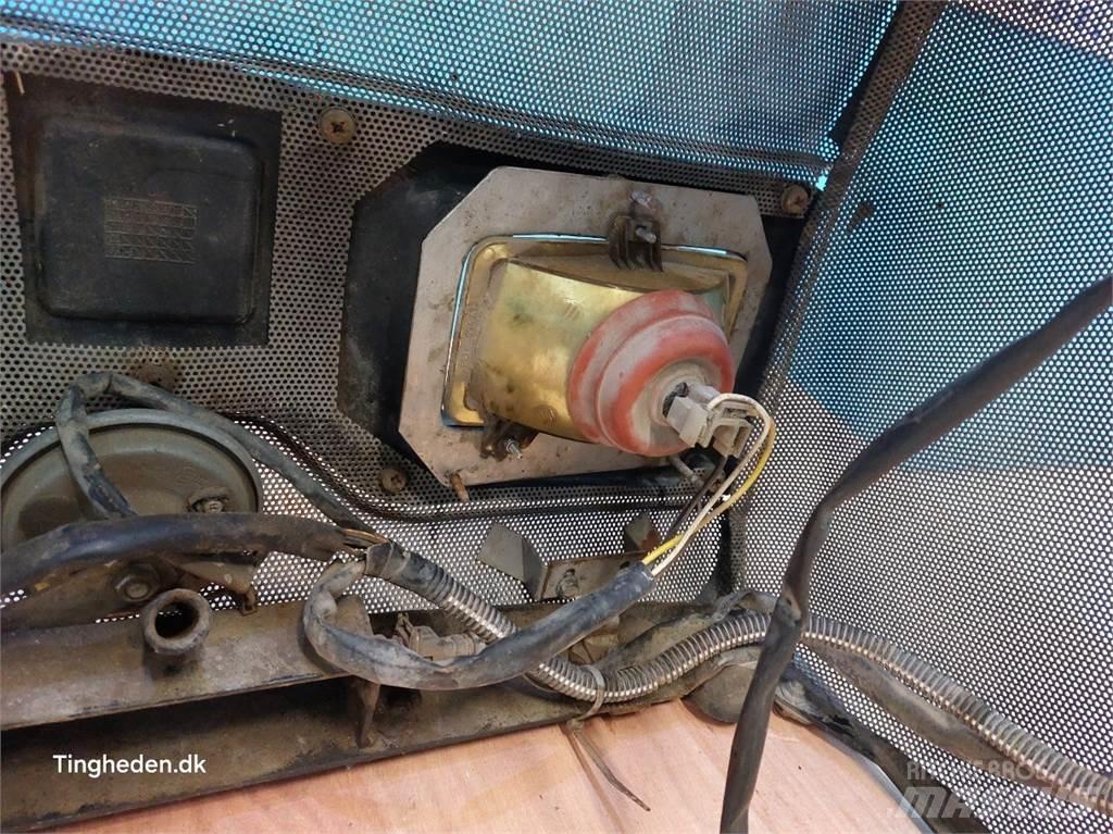 Valmet 8050 Ďalšie príslušenstvo traktorov