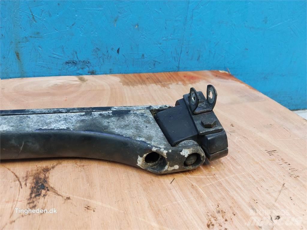 Valmet 8050 Kabíny a interiér