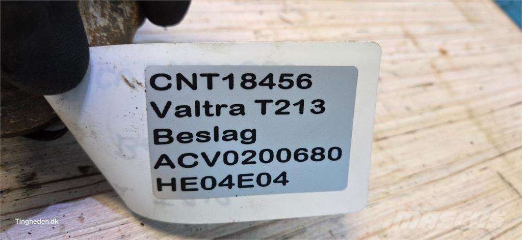 Valtra T213 Ďalšie príslušenstvo traktorov