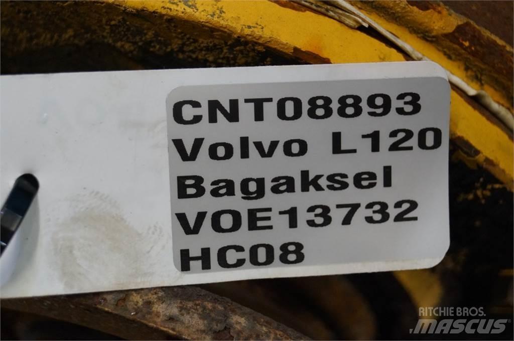 Volvo L120 Nápravy