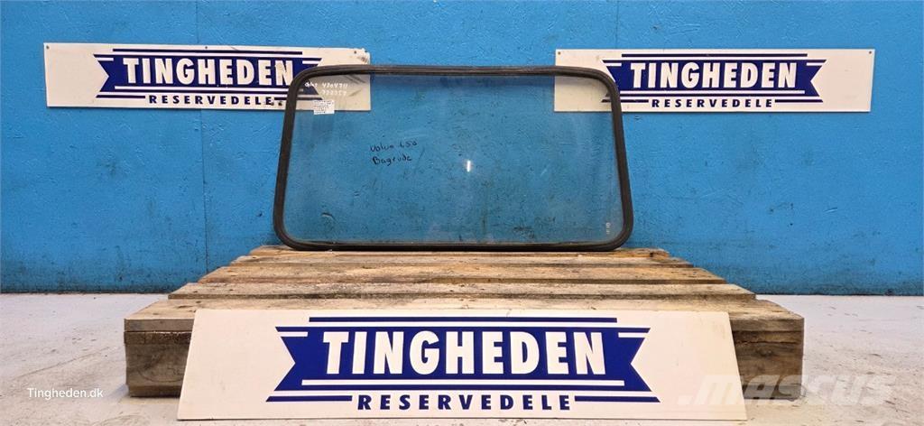 Volvo L50 Kabíny a interiér