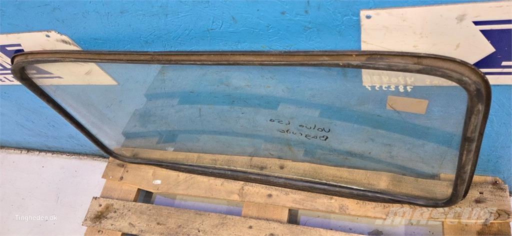 Volvo L50 Kabíny a interiér