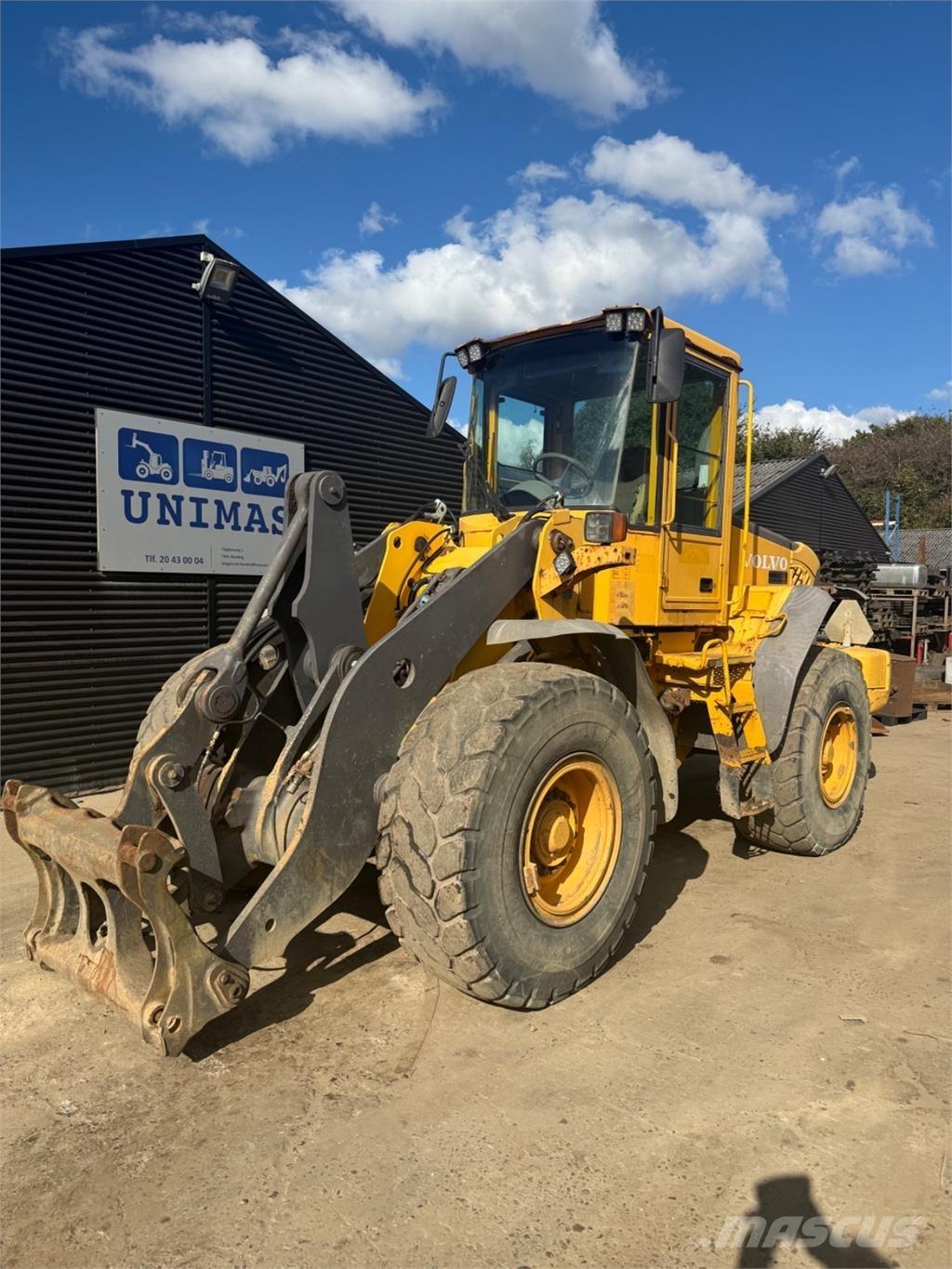 Volvo L90E Kolesové nakladače